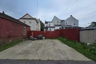 21 Railroad Ave, Phillipsburg, NJ 08865 - Photo 24