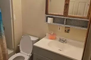 21 Railroad Ave, Phillipsburg, NJ 08865 - Photo 16