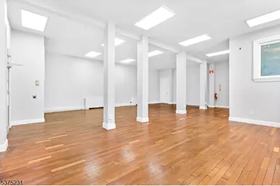 16 W Black Well St6S War, Dover, NJ 07801 - Photo 2