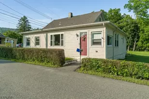 6 Franklin St, Franklin Township, NJ 07882 - Photo 1