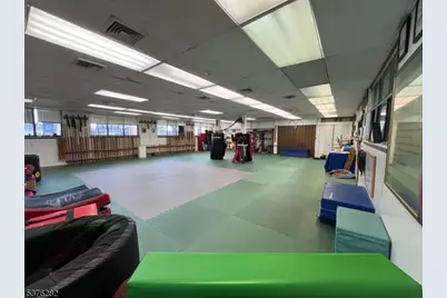 1375 State Rt 23, Butler, NJ 07405 - Photo 6