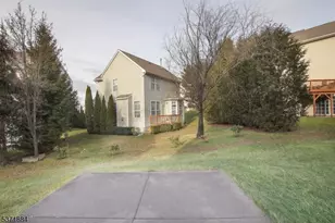 123 Winding Hill Dr, Mount Olive, NJ 07828 - Photo 16