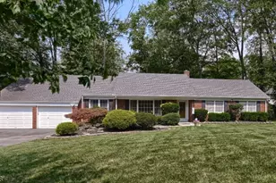 1 Brentwood Dr, East Hanover Township, NJ 07936 - Photo 1