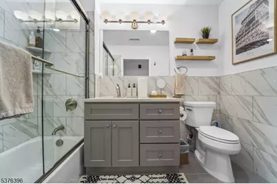 936 Pavonia Ave #3A, Jersey City, NJ 07306 - Photo 14