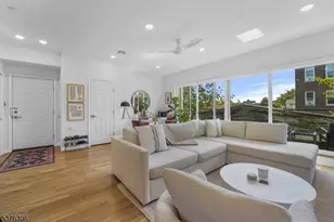 936 Pavonia Ave, Jersey City, NJ 07306 - Photo 1