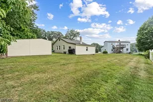 168 Ledge-Landing Rd, Roxbury Township, NJ 07850 - Photo 4
