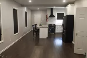 664 Valley St Unit, Orange, NJ 07050 - Photo 8