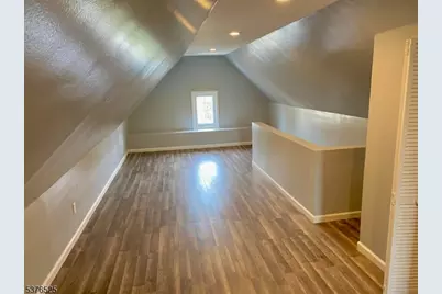 1018 Clinton Ave, Irvington, NJ 07111 - Photo 8