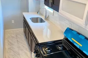 1018 Clinton Ave, Irvington, NJ 07111 - Photo 14