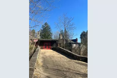 30 Gingerbread Castle Rd, Hamburg, NJ 07419 - Photo 2