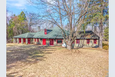 30 Gingerbread Castle Rd, Hamburg, NJ 07419 - Photo 4