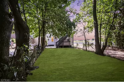 553 S Orange Ave, Newark, NJ 07103 - Photo 34