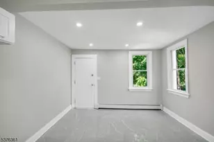 553 S Orange Ave, Newark, NJ 07103 - Photo 32