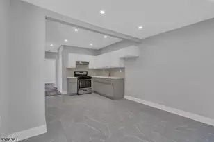 553 S Orange Ave, Newark, NJ 07103 - Photo 22