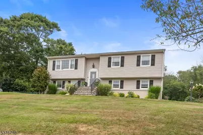 11 Meadow Ln, Mansfield Township, NJ 07840 - Photo 1