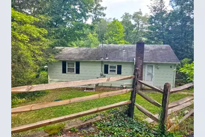 4 Village Pl, Jefferson Township, NJ 07438 - Photo 14