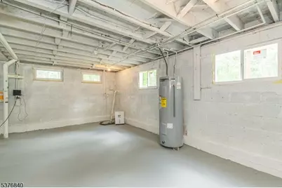 25 E Shore Lake Owassa Rd, Frankford Township, NJ 07860 - Photo 16