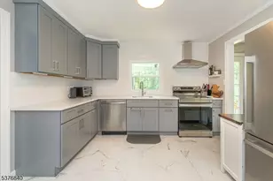 25 E Shore Lake Owassa Rd, Frankford Township, NJ 07860 - Photo 6