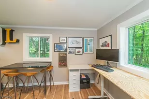 25 E Shore Lake Owassa Rd, Frankford Township, NJ 07860 - Photo 8