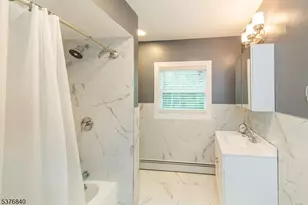 25 E Shore Lake Owassa Rd, Frankford Township, NJ 07860 - Photo 10