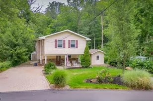 11 White Birch Trail, Jefferson Township, NJ 07460 - Photo 1