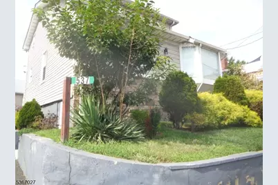 537 US Highway 22, Hillside, NJ 07205 - Photo 1