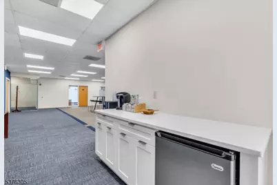 14 Commerce Dr, Cranford Township, NJ 07016 - Photo 12