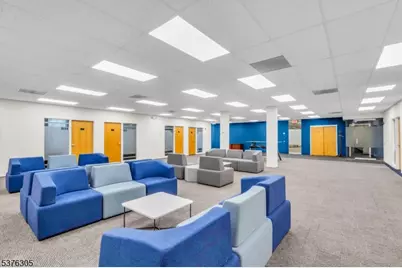 14 Commerce Dr, Cranford Township, NJ 07016 - Photo 10