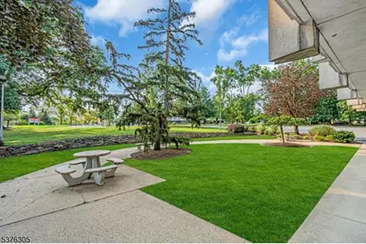 14 Commerce Dr, Cranford Township, NJ 07016 - Photo 4