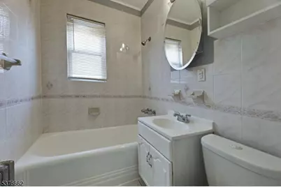 90 Norman Rd, Newark, NJ 07106 - Photo 22