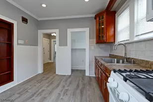 90 Norman Rd, Newark, NJ 07106 - Photo 26