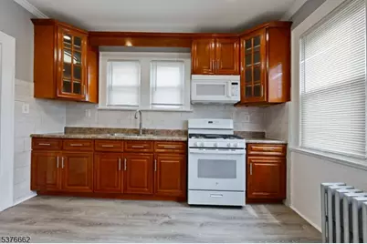 90 Norman Rd, Newark, NJ 07106 - Photo 24