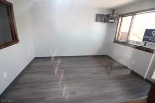 91 Brunswick Ave, Bloomsbury, NJ 08804 - Photo 4