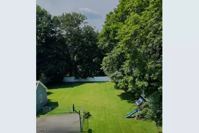 34 Rockview Ave, North Plainfield, NJ 07060 - Photo 12