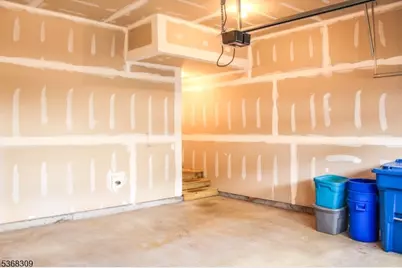 601 Charleston Dr #601, Monroe Township, NJ 08831 - Photo 40