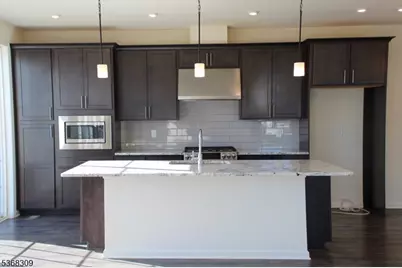 601 Charleston Dr #601, Monroe Township, NJ 08831 - Photo 12