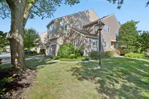 61 Cambridge Ct, Madison, NJ 07940 - Photo 1