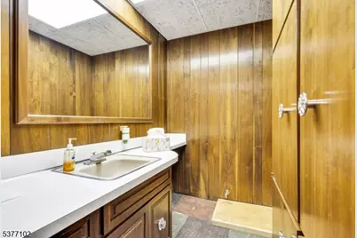 240 Belmont Ave, North Plainfield, NJ 07060 - Photo 34