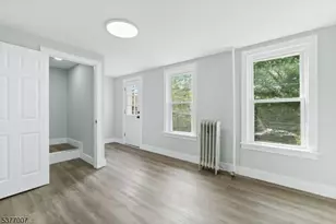 114 Littleton Ave, Newark, NJ 07103 - Photo 14