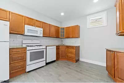 114 Littleton Ave, Newark, NJ 07103 - Photo 1