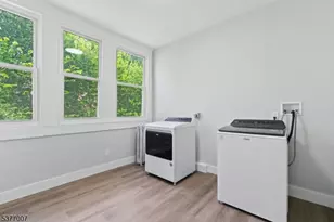 114 Littleton Ave, Newark, NJ 07103 - Photo 4