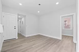 114 Littleton Ave, Newark, NJ 07103 - Photo 10