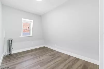 114 Littleton Ave, Newark, NJ 07103 - Photo 12