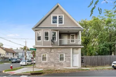 301 Manson Pl, Plainfield, NJ 07063 - Photo 1