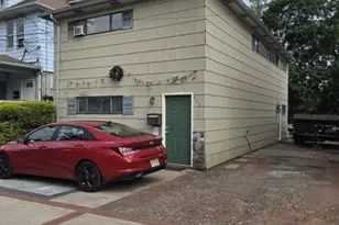 492 Hamilton St, Franklin Township, NJ 08873 - Photo 1