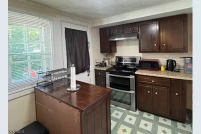 484 Route614, Union Township, NJ 08802 - Photo 10