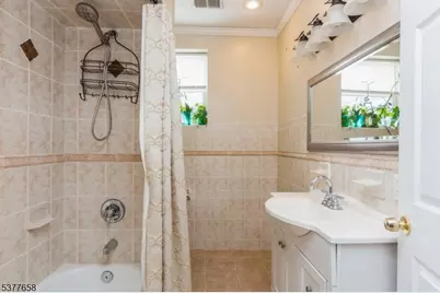 221 Madison Street, Linden, NJ 07036 - Photo 18