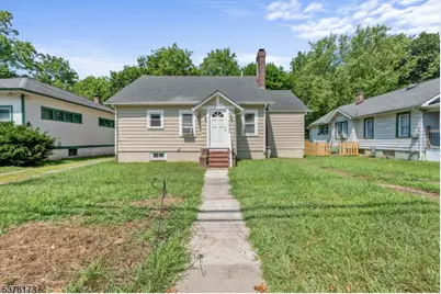 40 Washington Ave, Oxford Township, NJ 07863 - Photo 1
