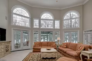 5 Queens Ct, Mendham Township, NJ 07960 - Photo 10