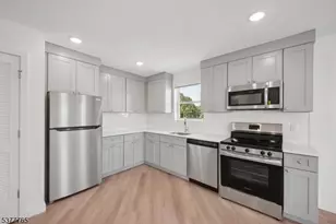 369 18th Ave, Newark, NJ 07108 - Photo 4